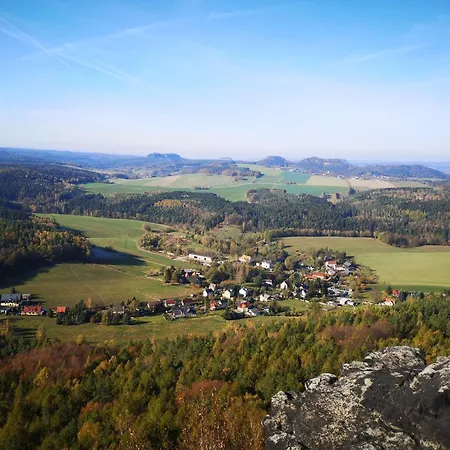 Unterm Zschirnstein アパート Kleingießhübel